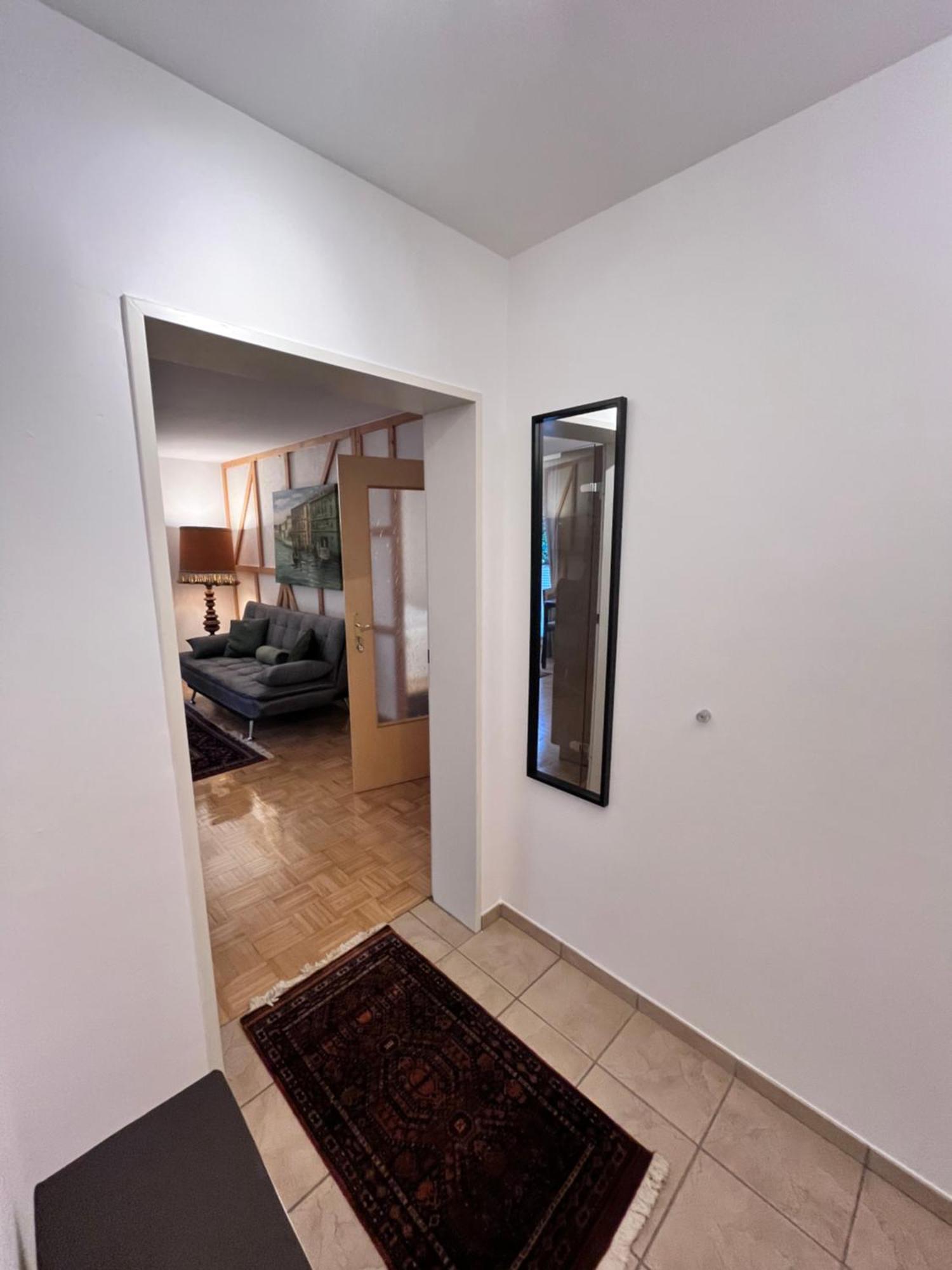 Apartment Hoelderlin ซีวีทาล ภายนอก รูปภาพ
